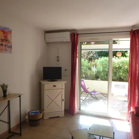 Avec Coin Nuit Proche Apartamento