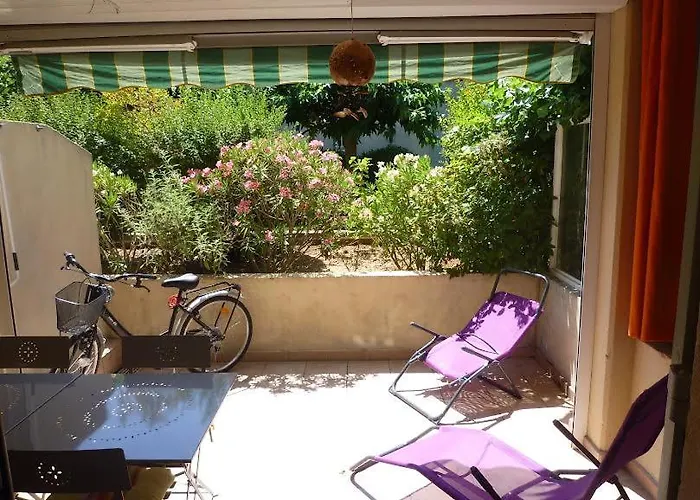 Avec Coin Nuit Proche *