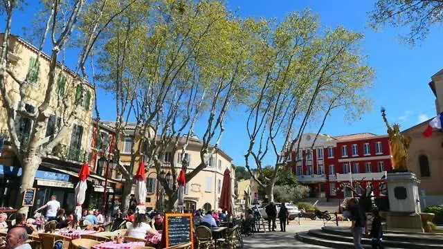 Daire Avec Coin Nuit Proche Les Lecques