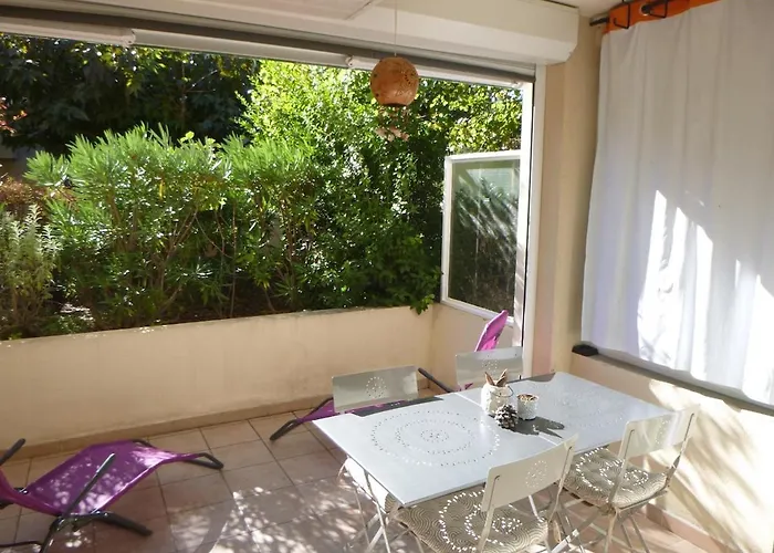 Avec Coin Nuit Proche Daire *